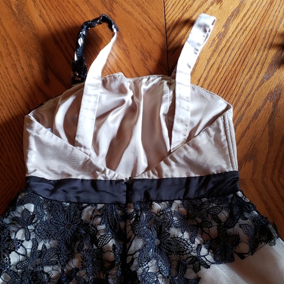 Mini cocktail dress - Picture 4 of 5